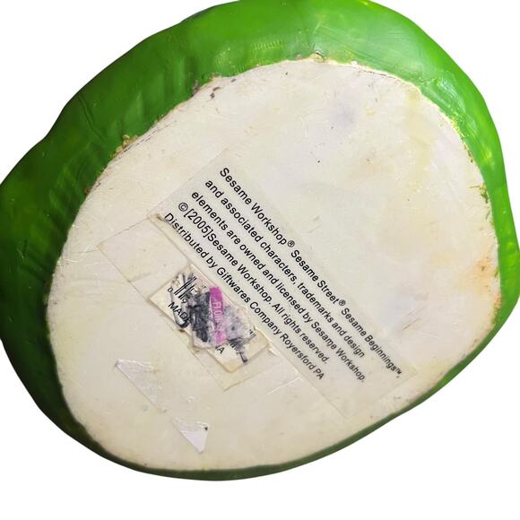 Gilwares 2005 Elmo Sesame Street Candle Base Holder - Fence Flowers Mailbox - Picture 7 of 7